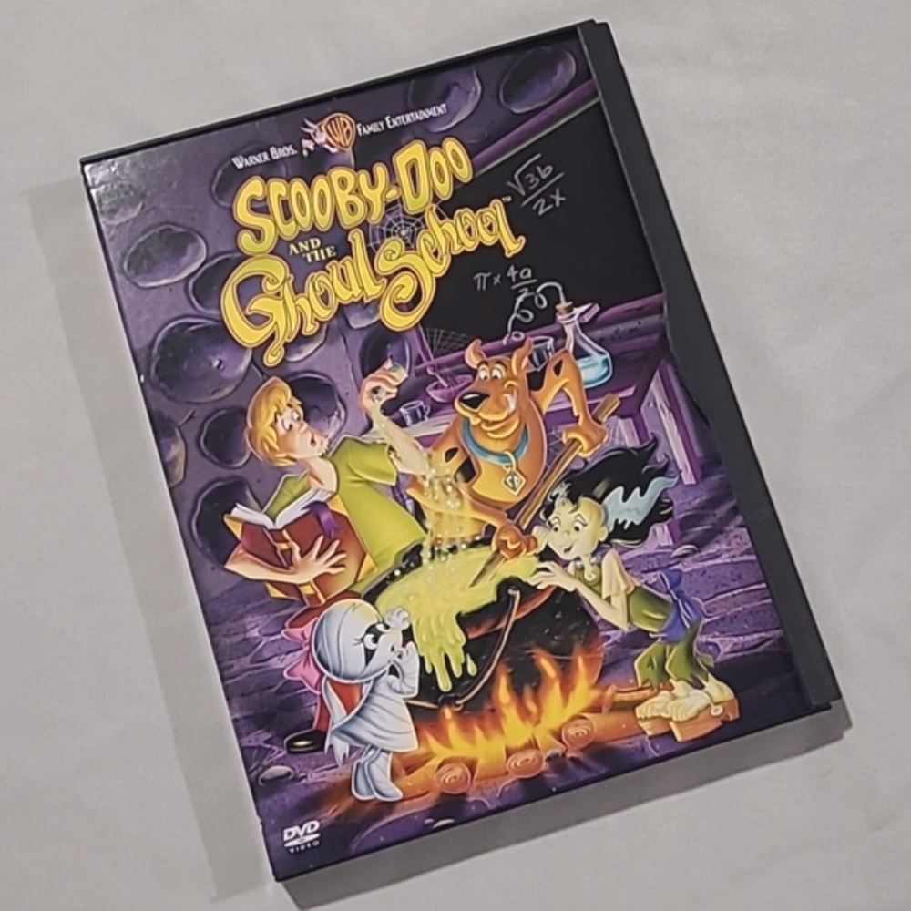 😍3/$25 Scooby-Doo and the Ghoul School DVD